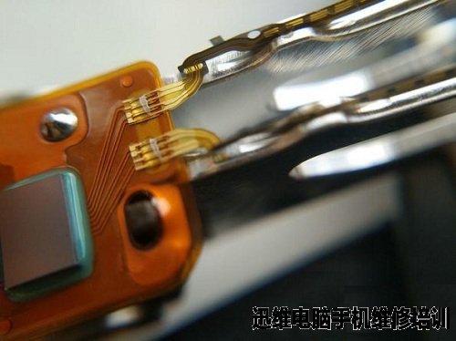 拆解报废的一个西数400g黑盘