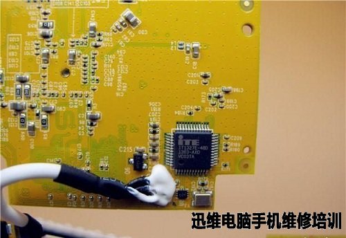 品胜追剧云路由拆机图解！
