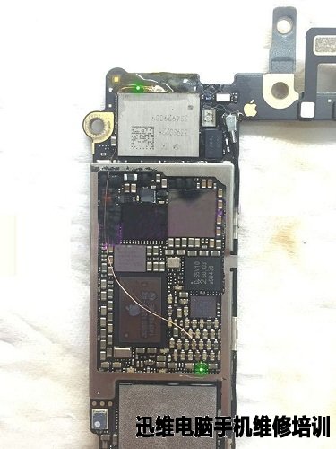 iPhone6 摔过无显示 无wifi维修 图4
