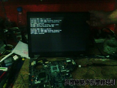 联想E42L开机全板无电压故障维修 图13
