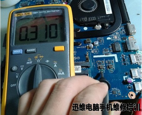 联想E40-70开机不显示维修 图9