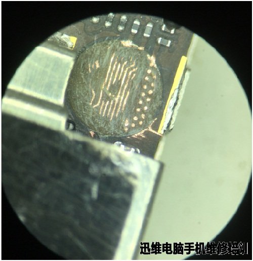 iPhone5S开机白苹果重启