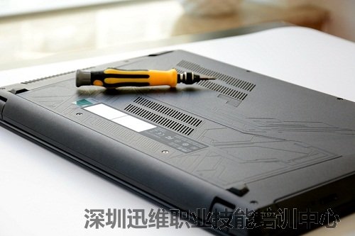 华硕ZX53V飞行堡垒拆机