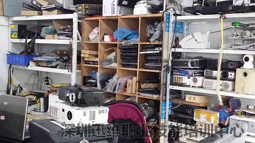店铺内景展示图3