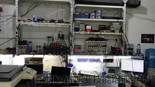 店铺内景展示图1