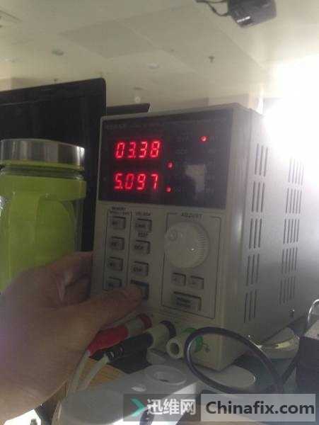 迅维实地面授培训学员-维修小6故障板大短+无触摸的过程和感受
