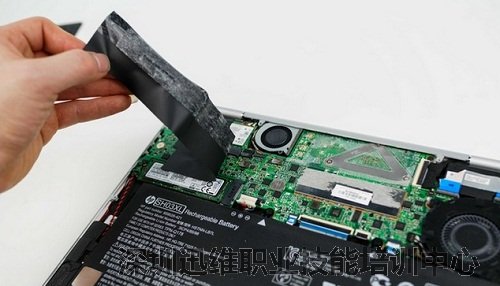 惠普Spectre x360 拆机