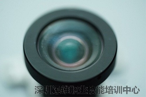 一体模组的形式镜头