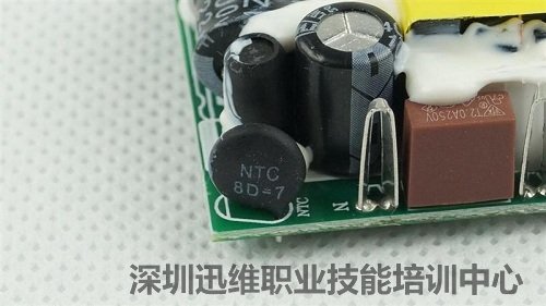 防浪涌的NTC
