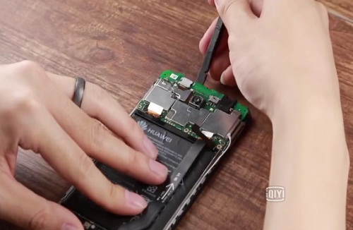 华为畅享7 Plus 拆机图解