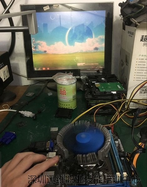 华硕P8H61-M-LX3-PLUS不触发、不复位 电脑开不开机维修 图5