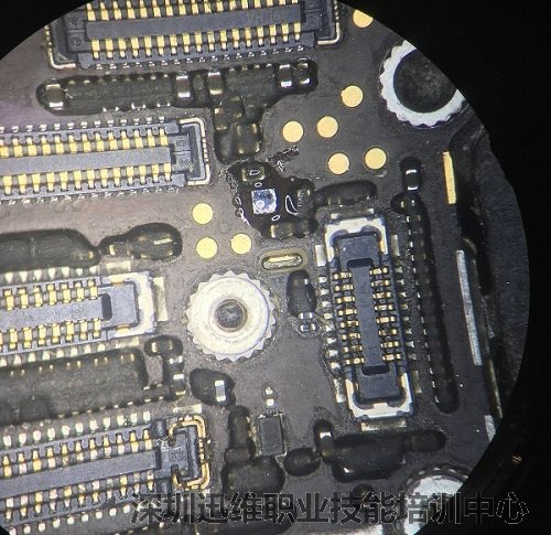 iPhone 6前后摄像头不能用、原装屏不显示维修 图2