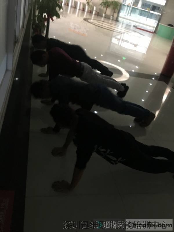 迅维实地面授培训学员一周感慨！
