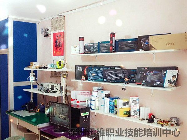 王中元-店铺内景展示