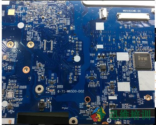 神舟战神K650DC笔记本开不了机维修 图1