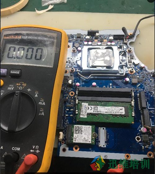 神舟战神K650DC笔记本开不了机维修 图3