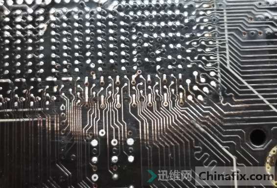 HIS HD6950显卡开机卡代码，电脑显示器不显示维修 图2