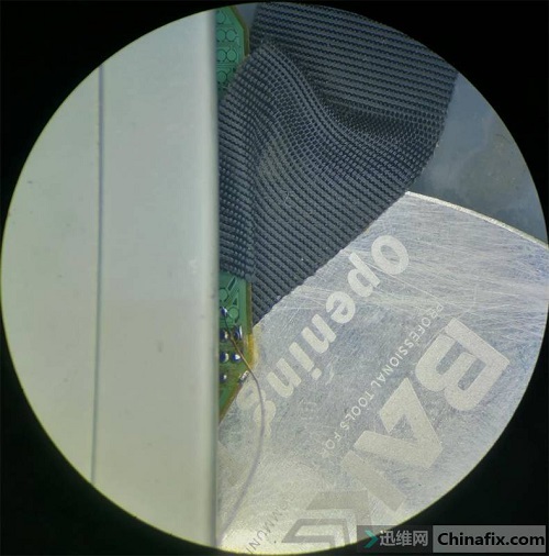 联想LI2241wA显示器有残影，偏白、拖影故障维修