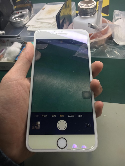 iPhone6s Plus手机后摄像头不能用，电池不充电维修
