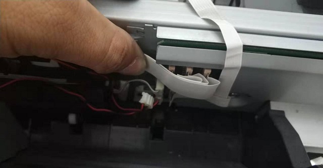 爱普生R230墨水灯和进纸灯双闪一次非常规故障维修