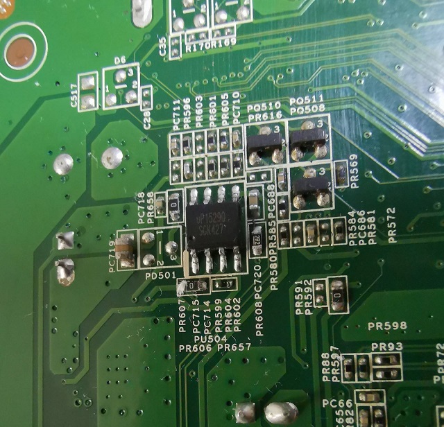 翔升GTX650显卡花屏，跑3D显示驱动停止响应维修