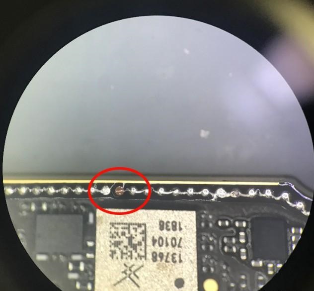 iPhone Xs Max触摸失灵，无听筒无送话故障维修