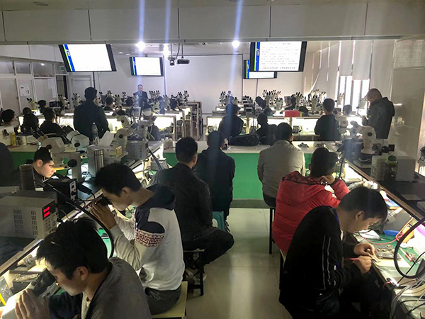 迅维实地培训12月份开学典礼 图4
