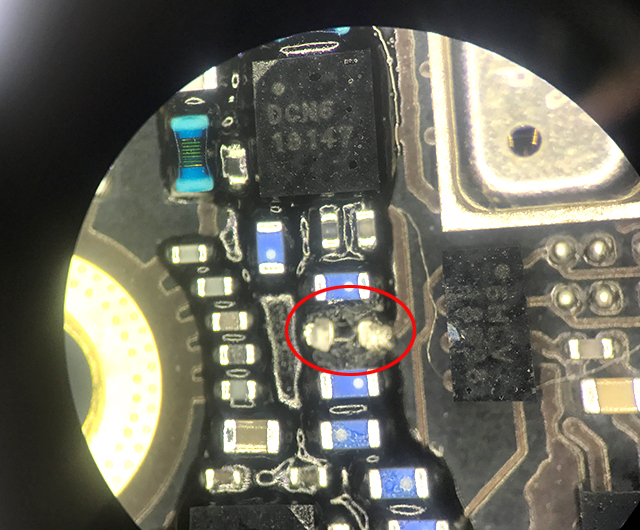 iPhone 8Plus手机开机不显示充电，关机充电很慢维修 图5