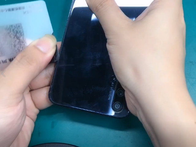 华为荣耀20拆解 图2