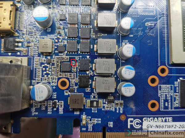 技嘉660TI显卡开机显示器没反应维修 