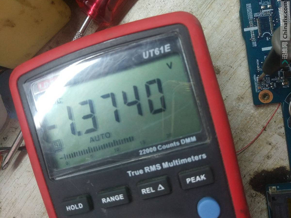 神舟K650D-I5笔记本自动关机，清灰险翻车 图6