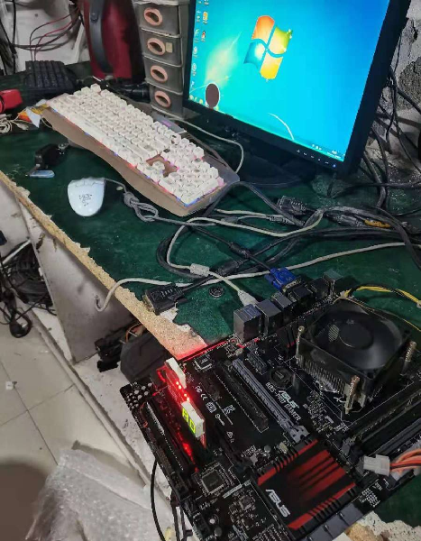 迅维培训学员分享：咸鱼收华硕B85-PRO GAMER主板不认硬盘维修 图4